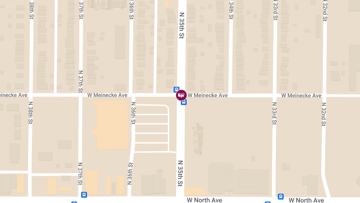 2 Injured in 2-Vehicle Crash at 35th St & Meiencke Ave