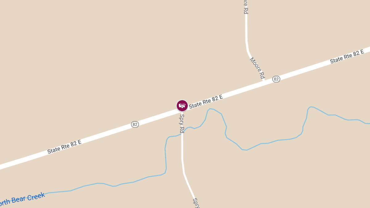 2 Injured in Vehicle Crash on HWY 82 Near Spry Rd