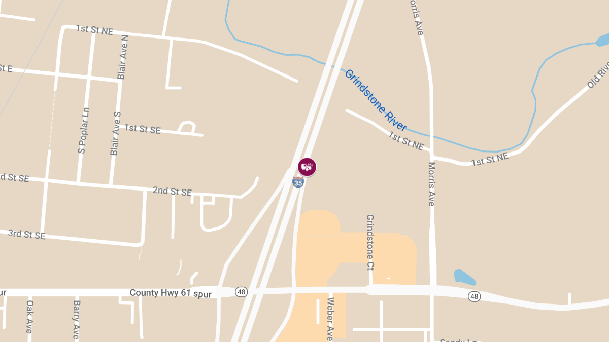 3 Injured in Multi-Vehicle Crash on I-35 near Hinkley