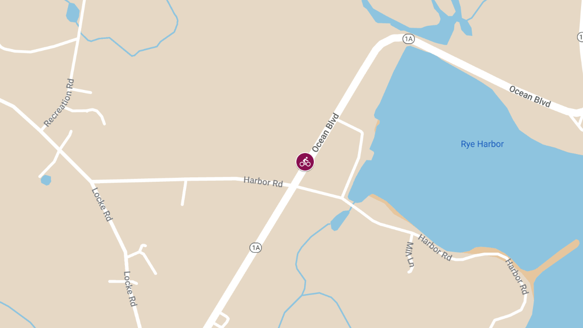 Auto vs Bicycle Collision on Ocean Blvd (Rte 1A) Causes Injuries