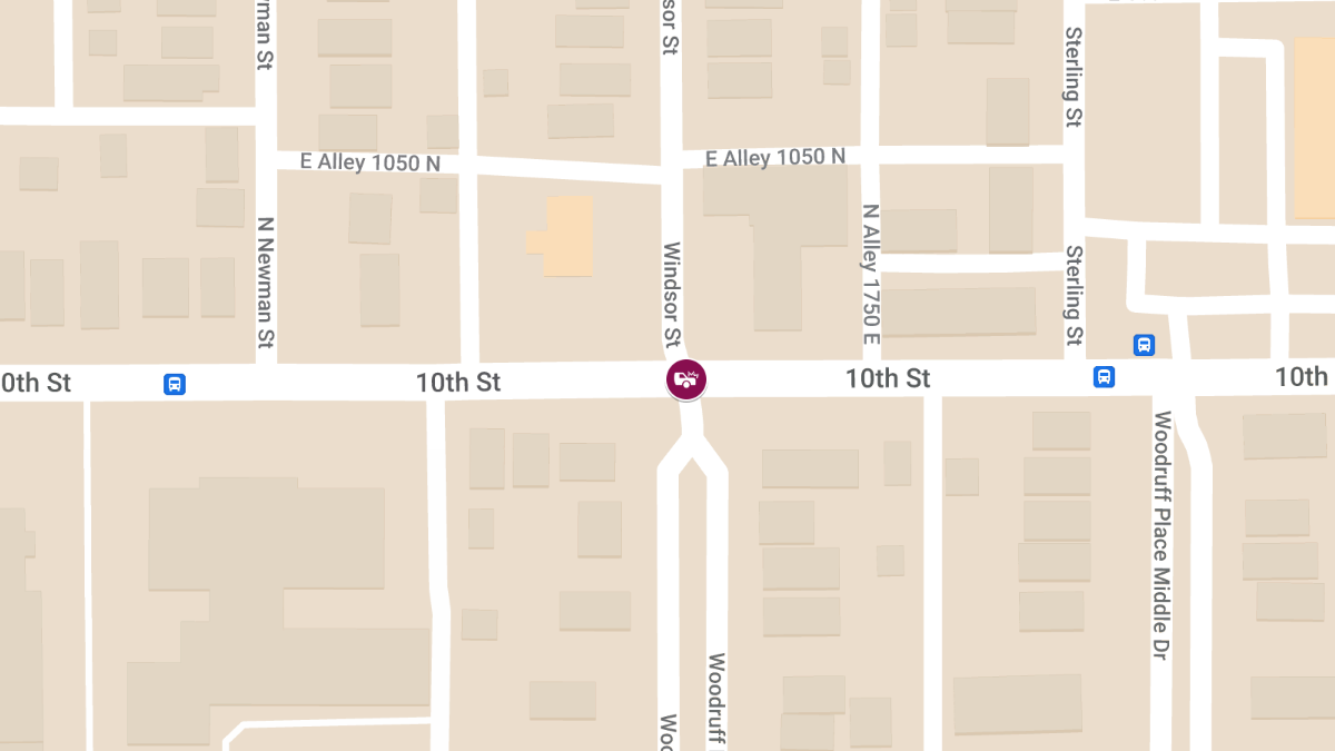 Bicyclist Incident at E 10th St & Windsor St