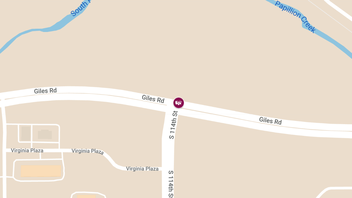 Crash Involving Auto with Injury at S 114th St and Giles Rd