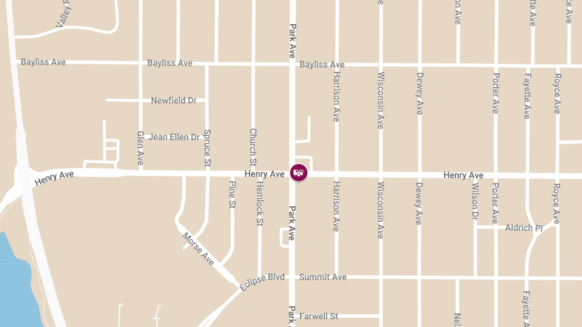 Crash with Injuries at Henry Ave