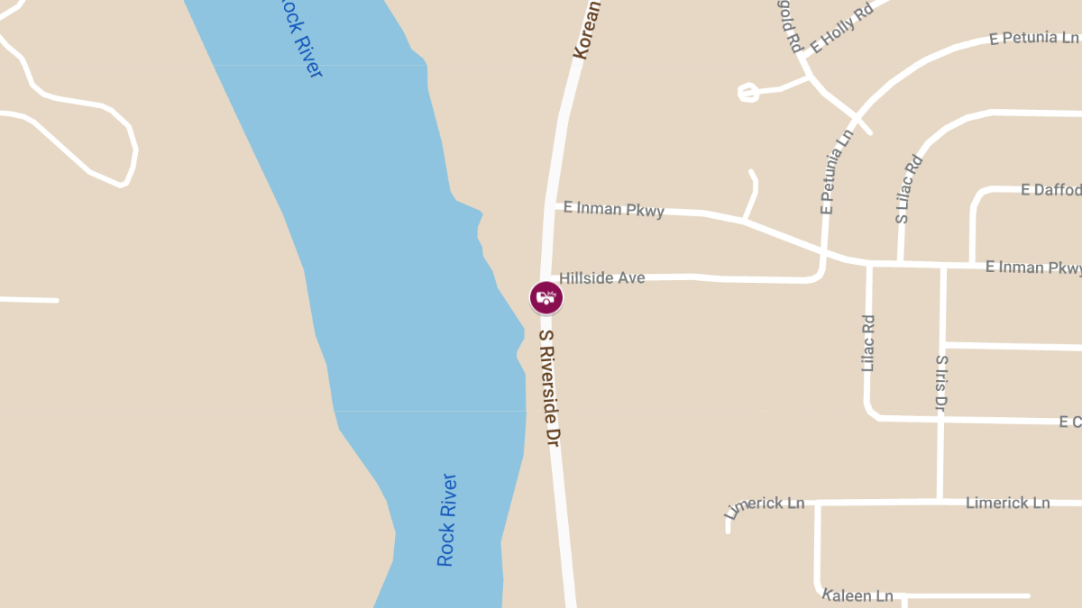 Injuries Reported in Multi-Vehicle Crash on Riverside Dr
