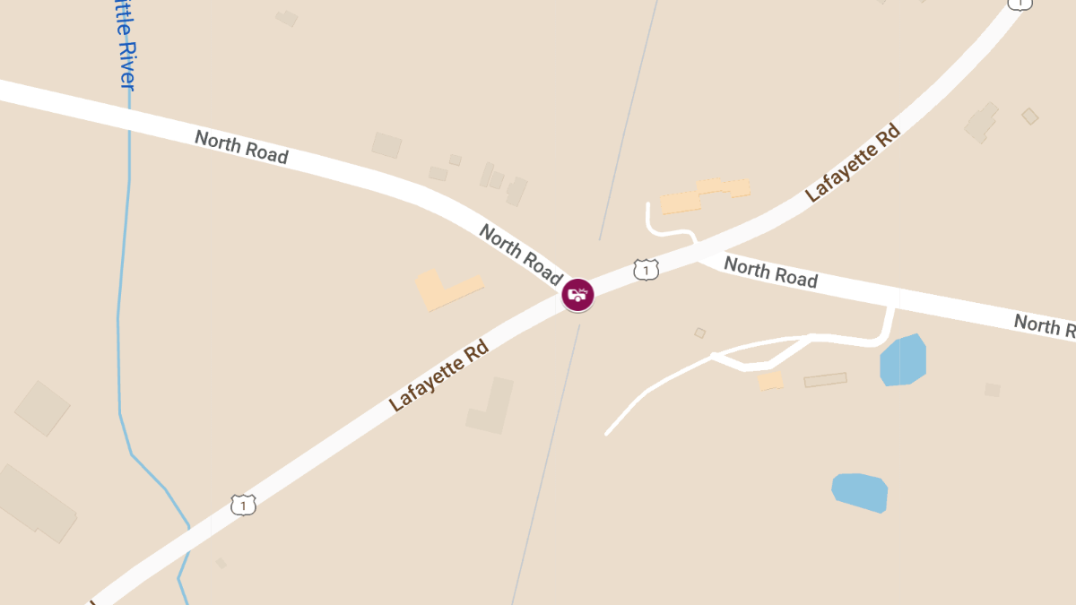 Motor Vehicle Crash at 148 Lafayette Rd (Rte 1) and North Rd causes Injury