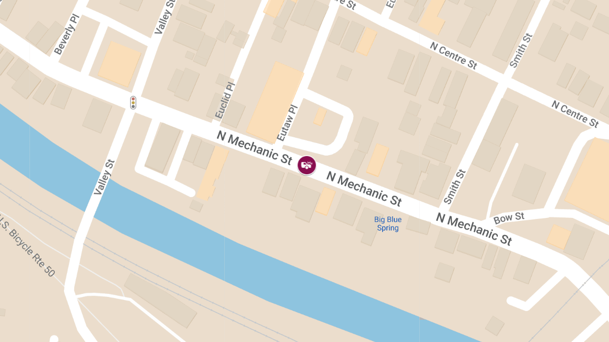 Vehicle Accident with Injuries on N Mechanic St