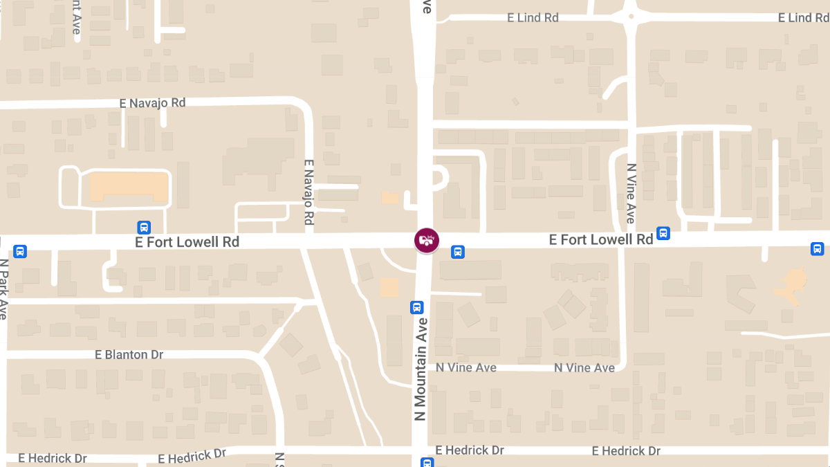 Accident at Ft Lowell Rd and Mountain Ave