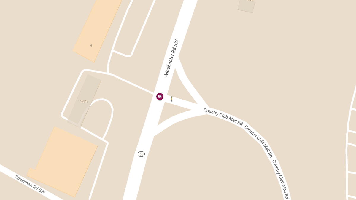 Auto Accident at Winchester Rd and Country Club Mall Rd