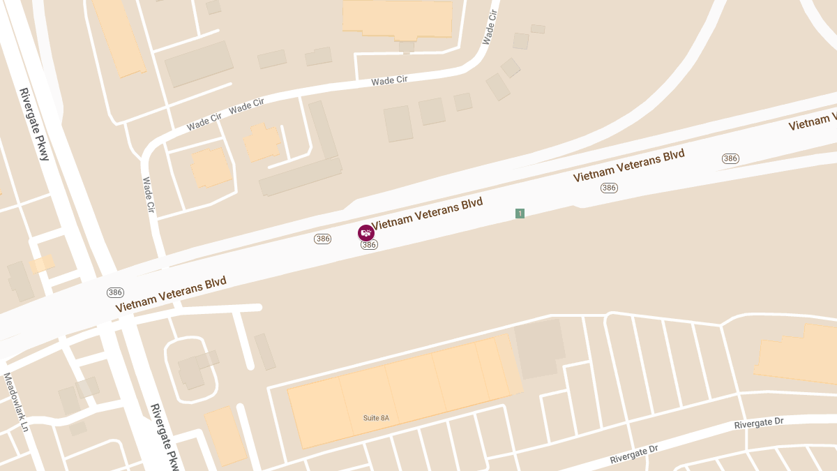 Auto Accident with Injuries at Vietnam Veterans Blvd E between I-65 and Conference Dr