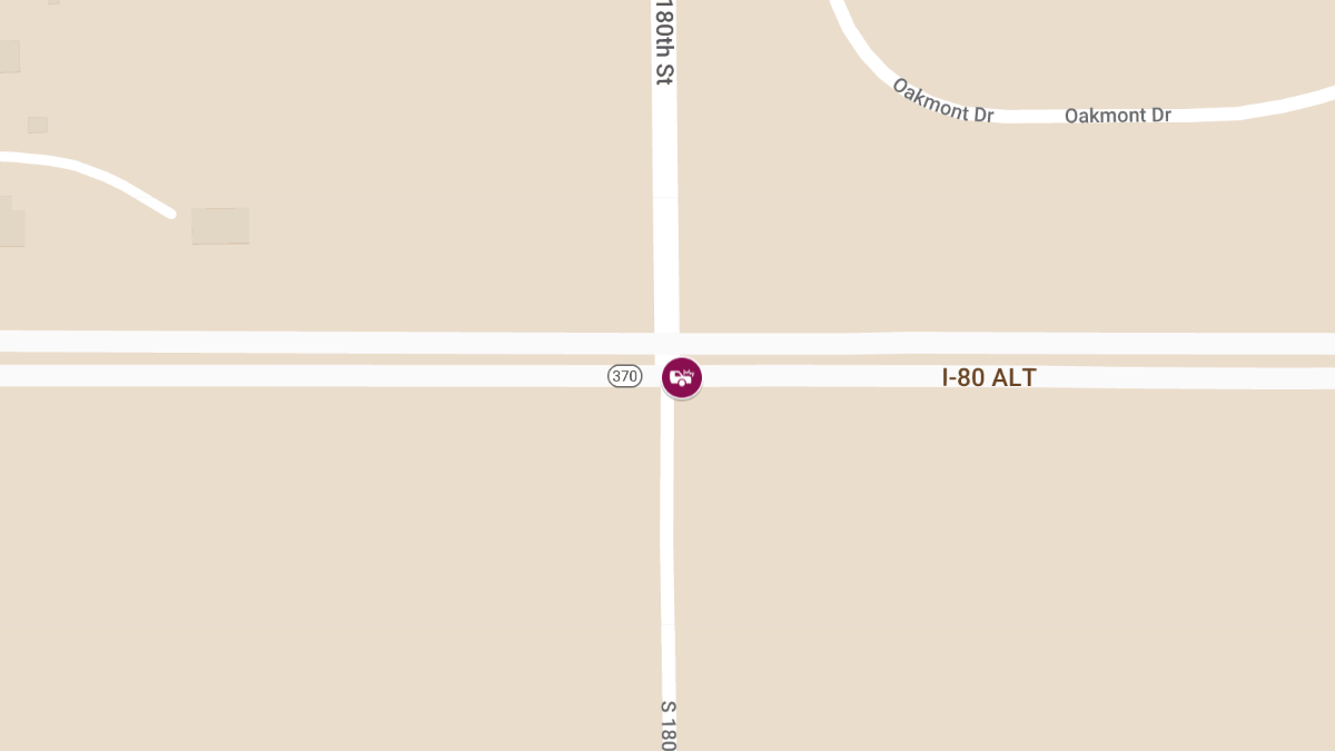 Auto Crash with Injury at 180 and Hwy 370