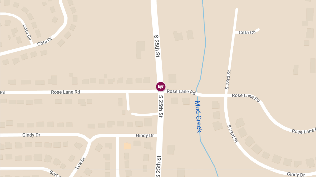 Crash with Injury at 25th St and Rose Lane