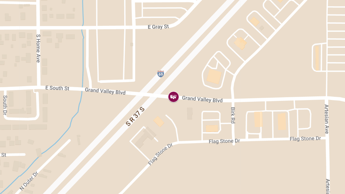 Crash with Injury at Grand Valley Bridge