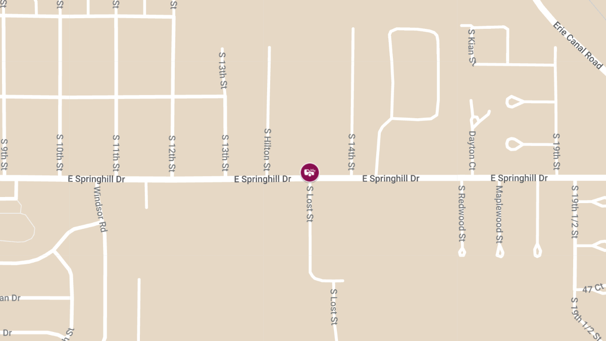 Injuries in Crash  at East Spring Hill Dr & S Lost St
