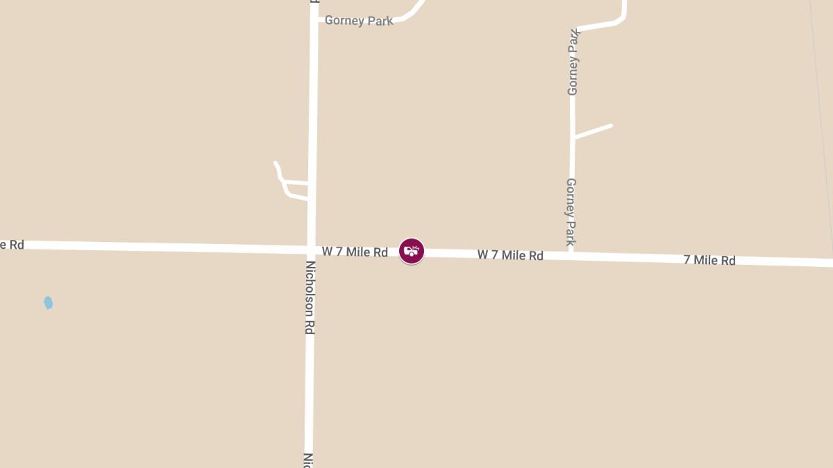 Injury Accident Involving Three Vehicles at 7 Mile Rd