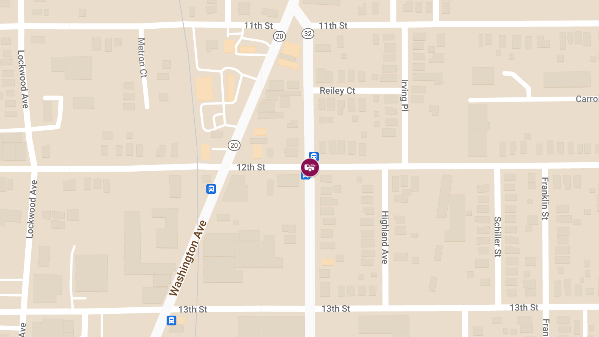 Injury Accident at 12th St and Racine St