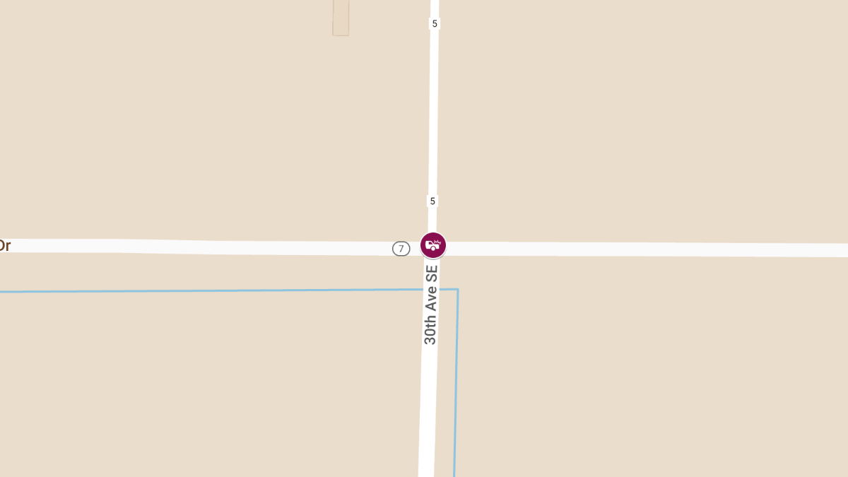 Injury Accident at Minnesota Highway 7 and 30th Ave SE