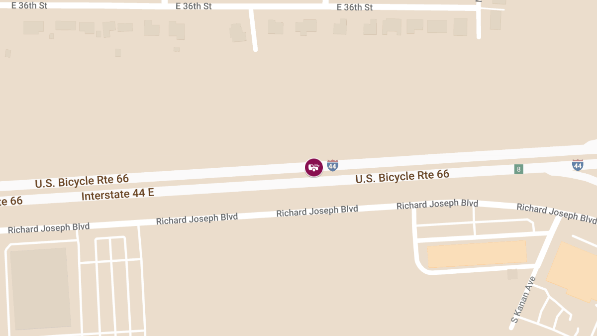 Injury Accident on I-44 One Mile East of Joplin