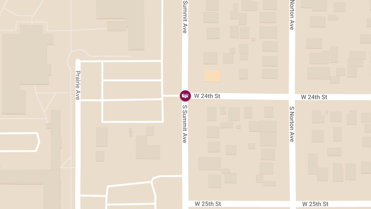 Injury Accident with Extrication on South Summit Ave