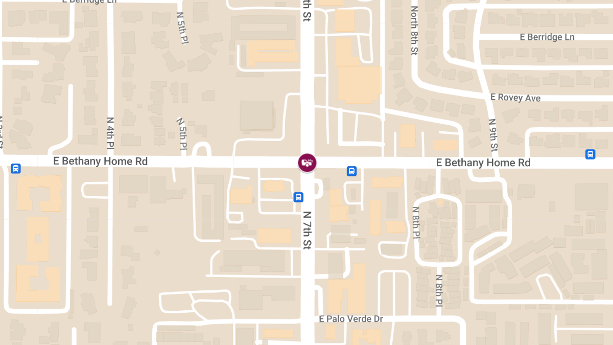 Injury Crash at 7th St and Bethany Home Rd