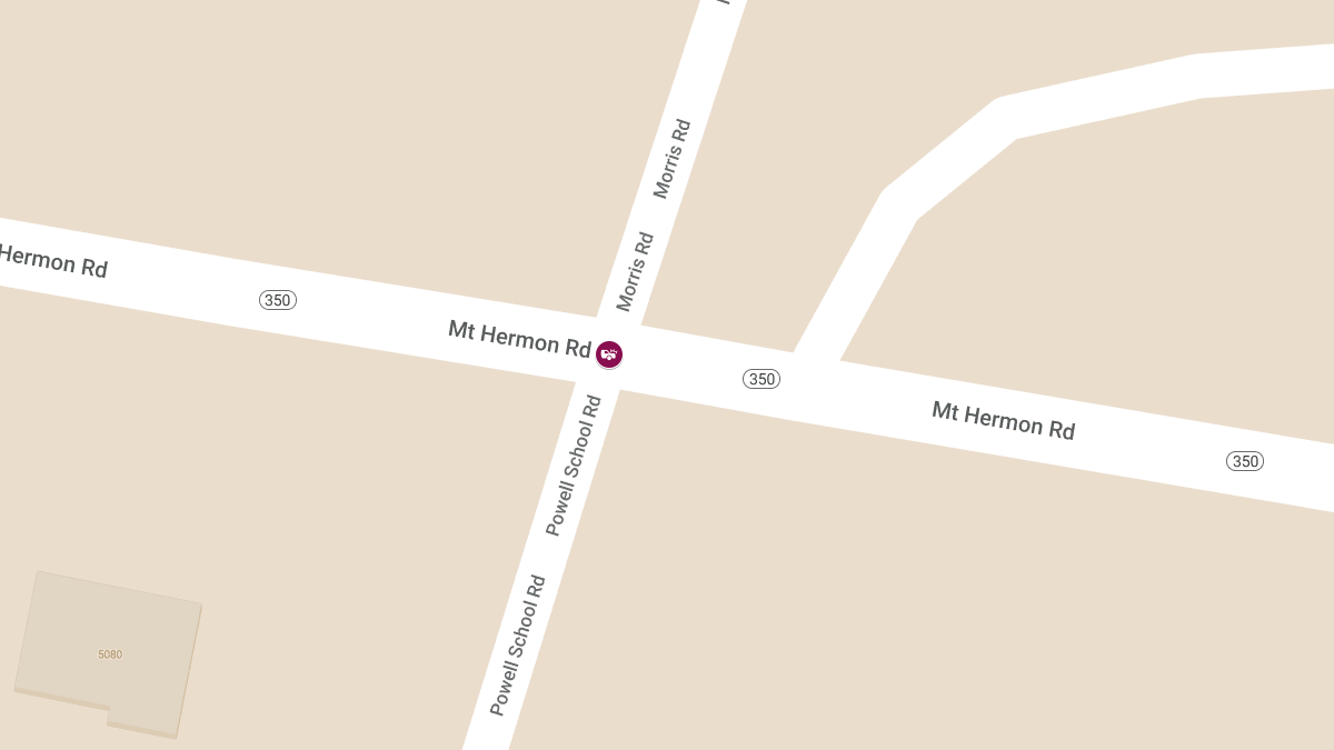 Motor Vehicle Crash with Injuries at Mt Hermon Rd and Morris St