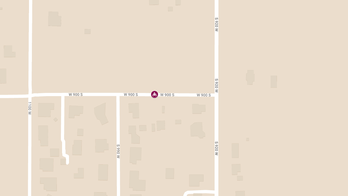 Motorcycle Crash with Injuries at 920 West 900 South