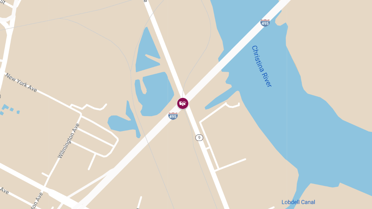 Multi-Vehicle Crash on I-495 Near Christina River Bridge Injures One