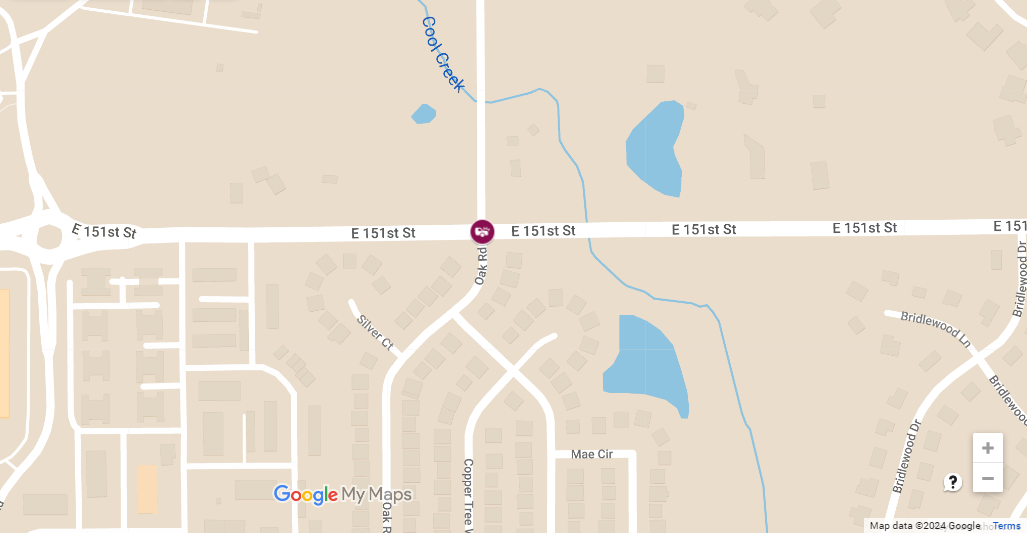 Vehicle Accident at E 151st St and Oak Rd