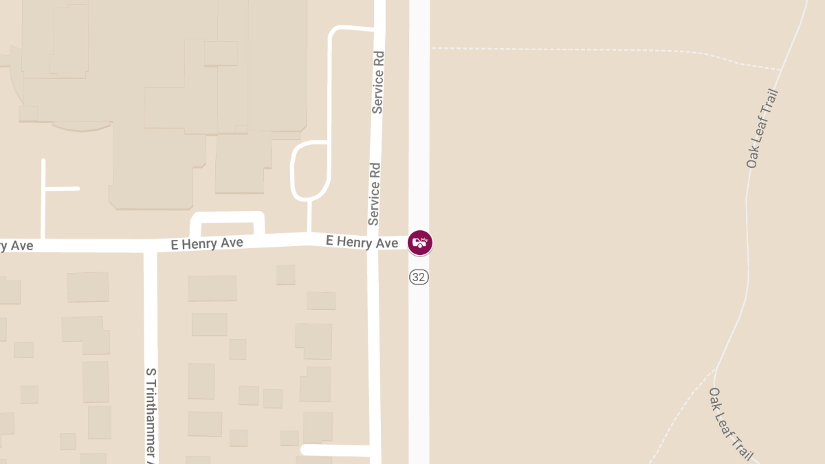 Vehicle Accident at Lake Dr and Henry