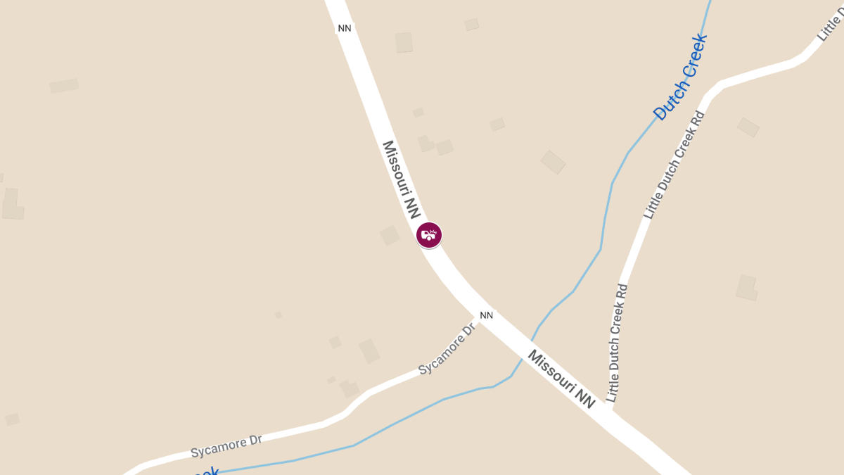 Vehicle Accident at Southbound Missouri NN, North of Sycamore Dr