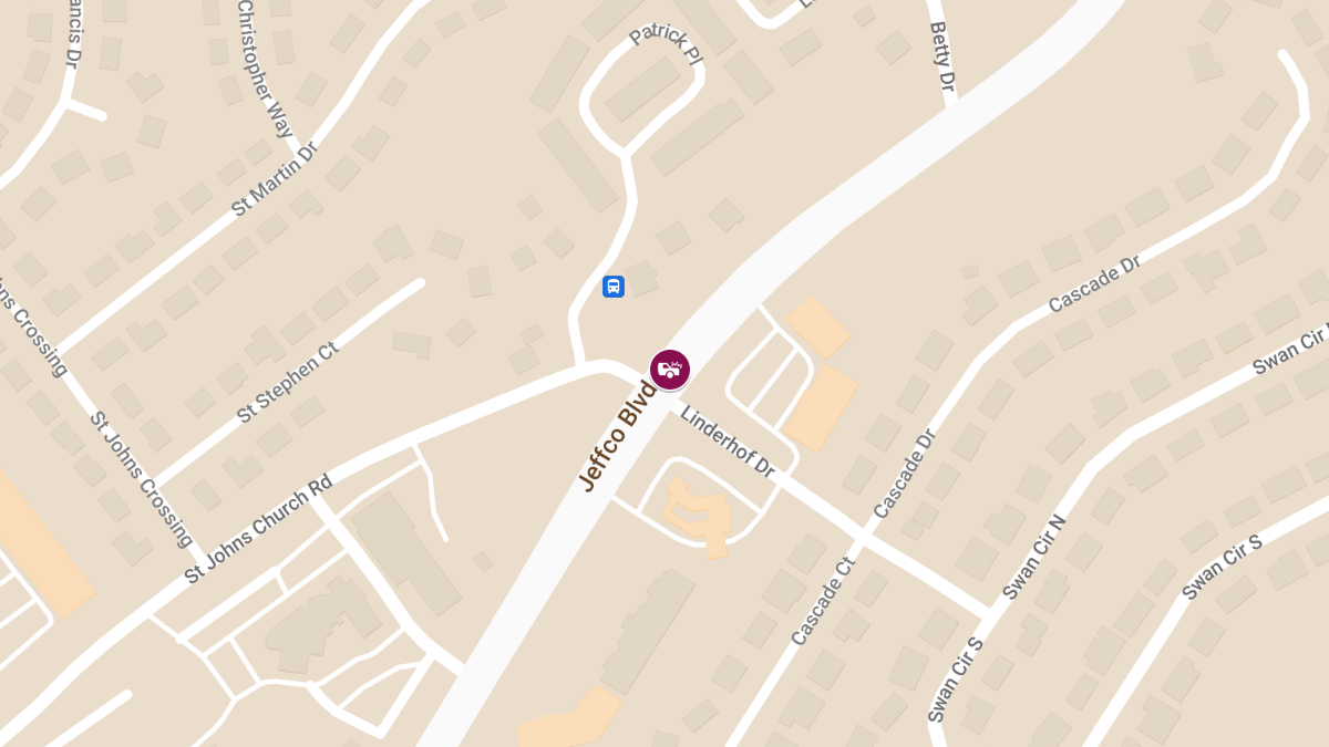 Vehicle Accident at US 61 at Linderhof Drive