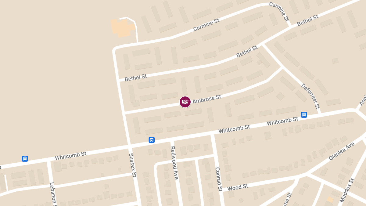 Vehicle Collision with Injuries at 2332 Ambrose St