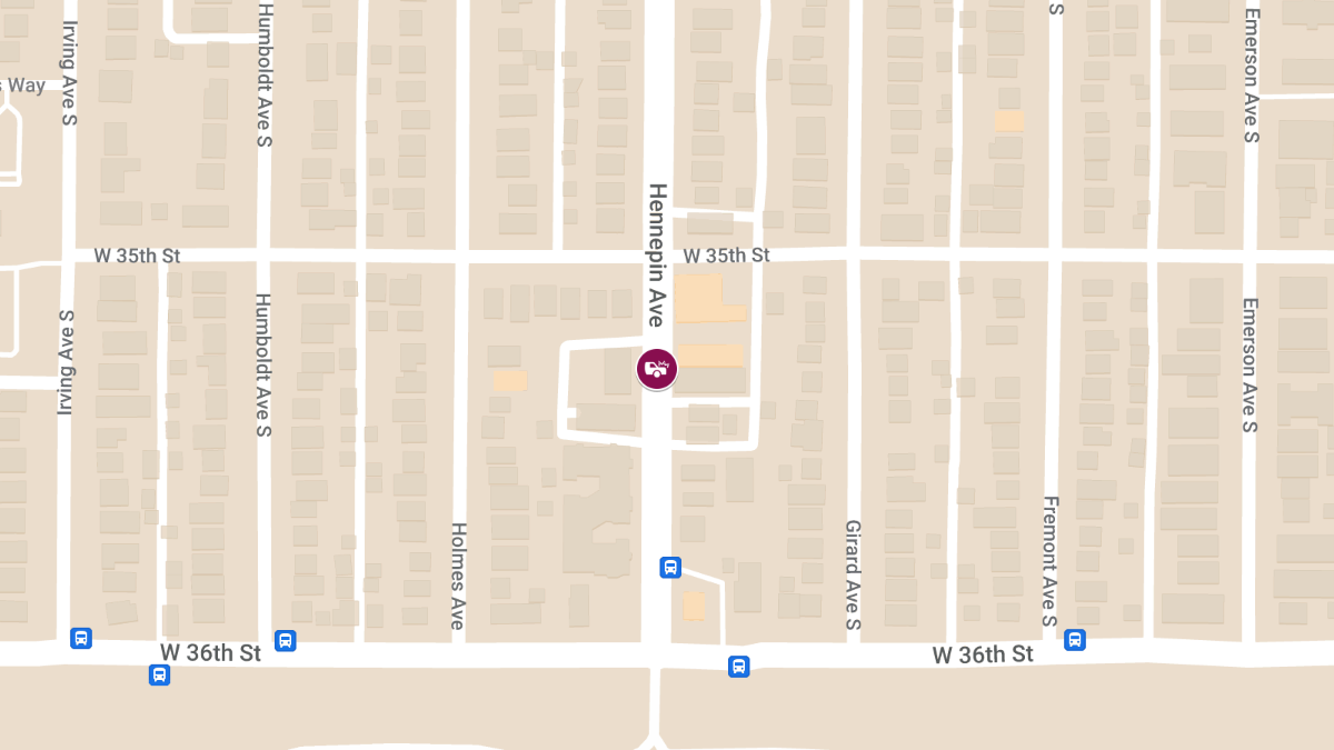 Vehicle Collision with Injuries at 3529 Hennepin Ave