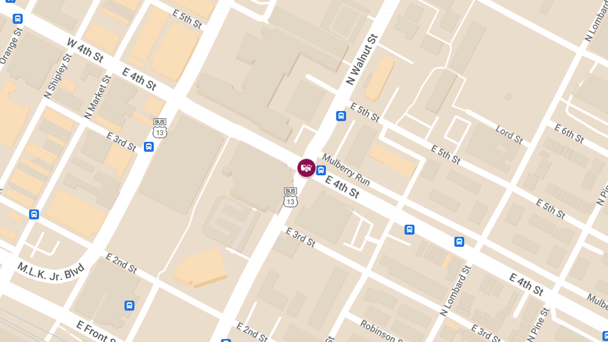 Vehicle Crash with Injuries at North Walnut St and 4th St