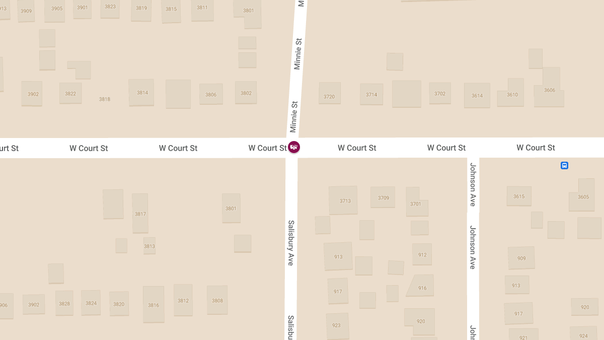 Accident at W Court St & Salisbury Ave