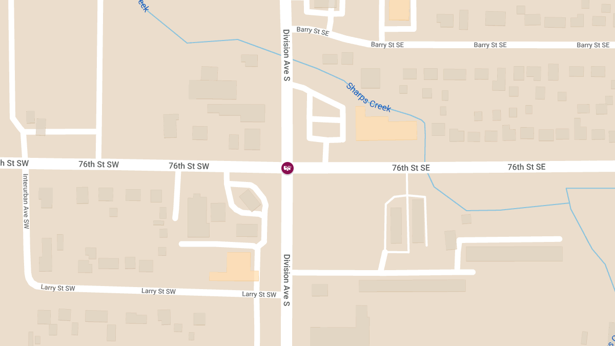 Accident with Injuries at 76th St & Division Ave