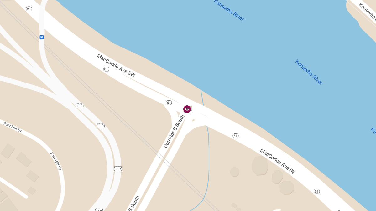 Accident with Injuries at Corridor G N & MacCorkle Ave SE