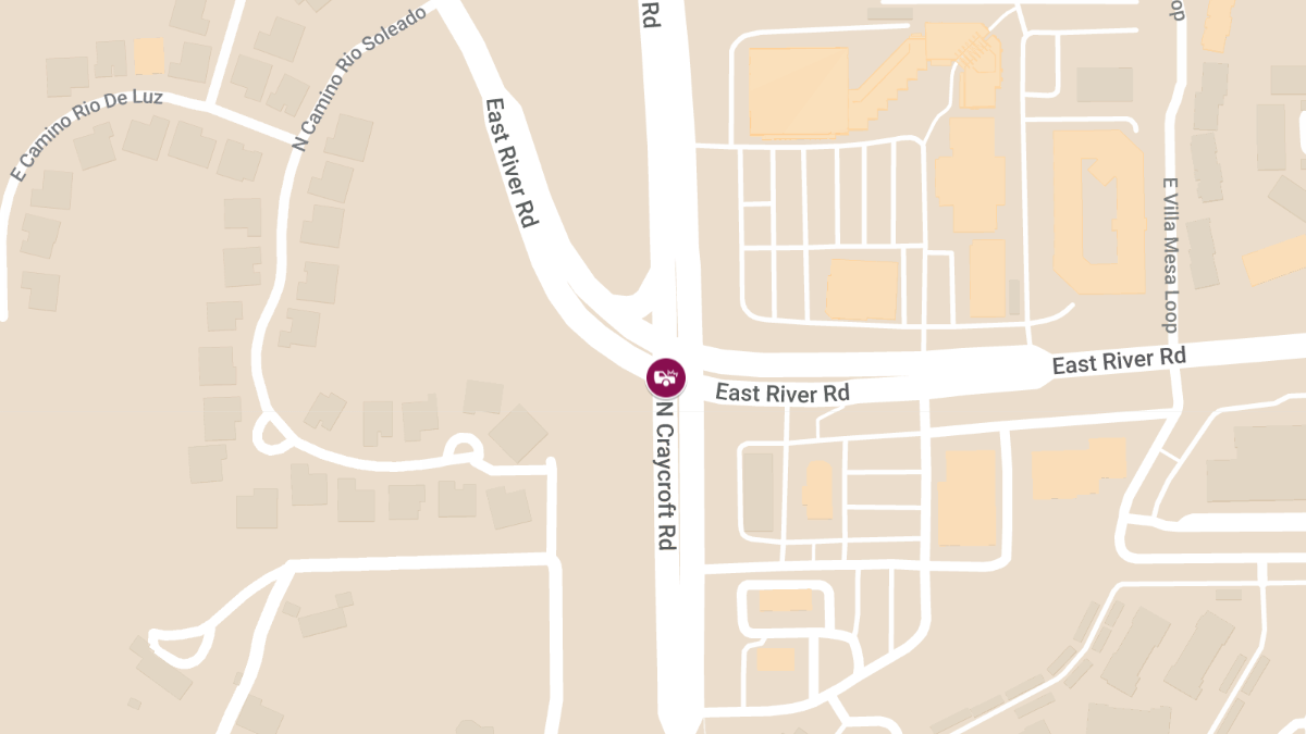Accident with Injuries at Craycroft Rd & E River Rd