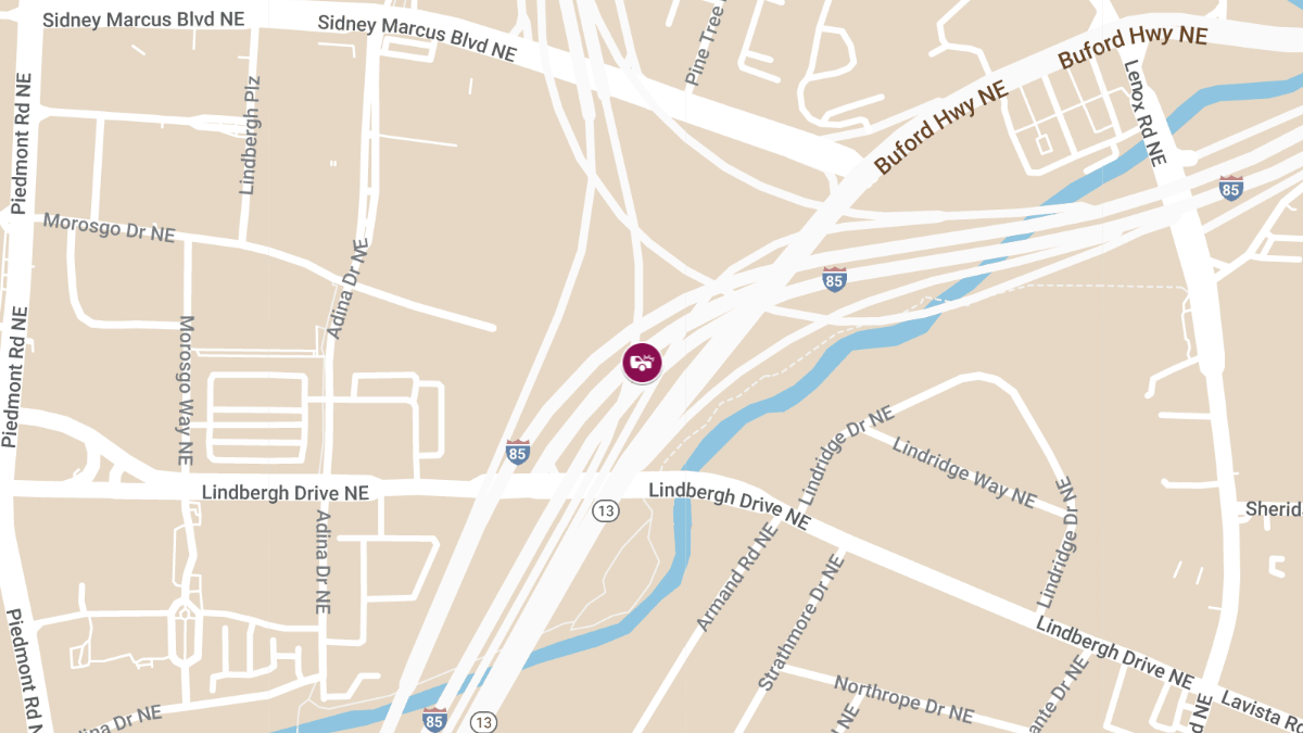 Crash With Injuries at I-85 N & GA-400 N in Lindridge Martin Manor