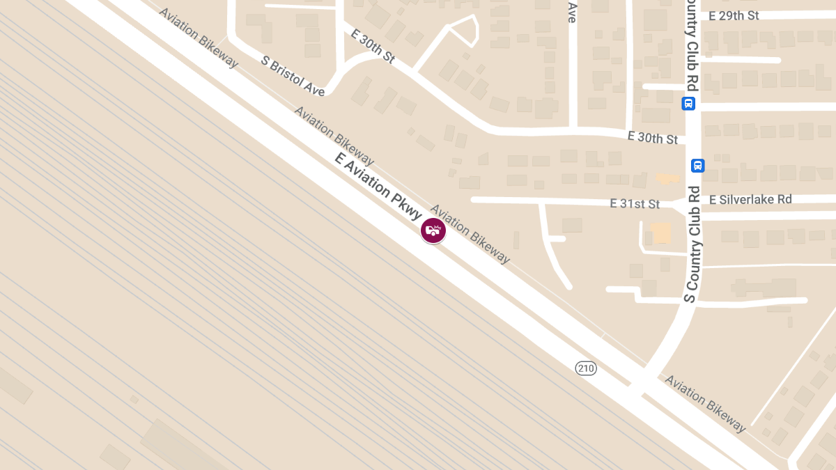 Crash With Injuries on EB Aviation Hwy Off-Ramp to EB Golf Links