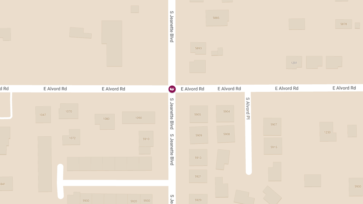 Crash at Jeanette Blvd & Alvord Rd Causes Injury