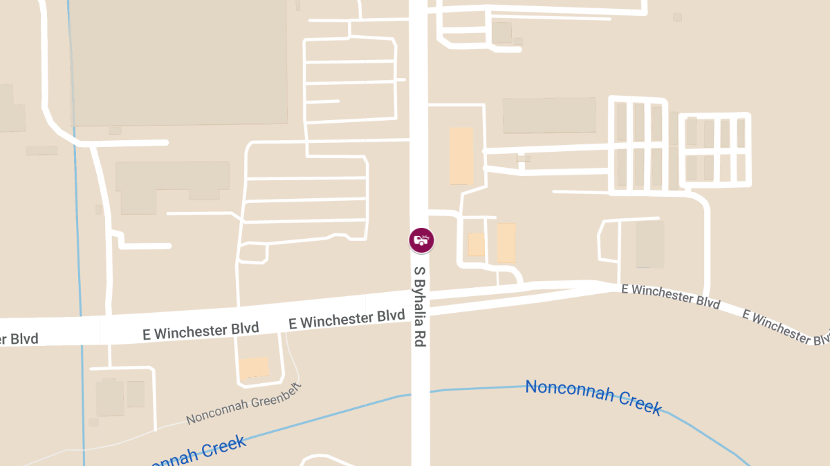 Crash on Byhalia Rd South of S Rowlett St Causes Injuries
