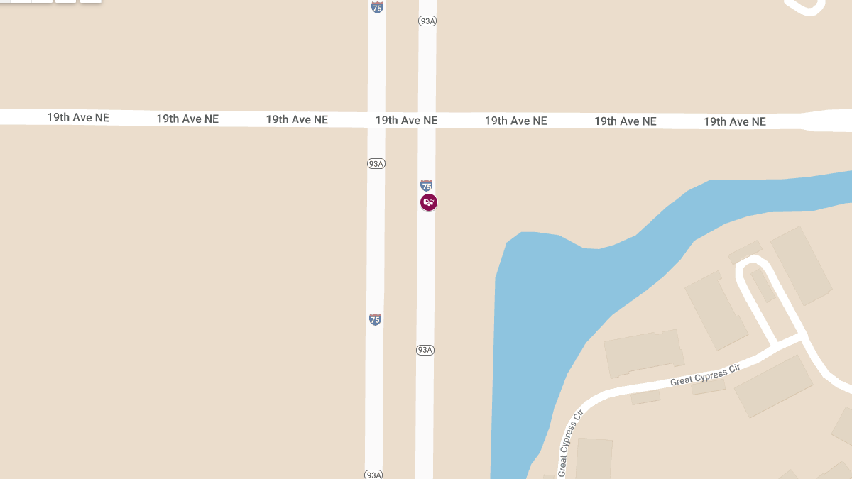 Crash with Injuries and Roadblock on I-75 SB at MM240