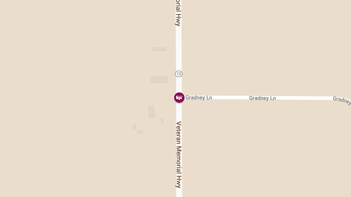Fatal Car Accident at Louisiana Hwy 13 & Gradney Ln