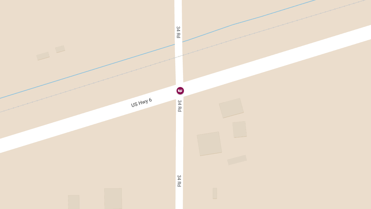 Four-Vehicle Crash on Front St & 34 Rd Leads to Injuries