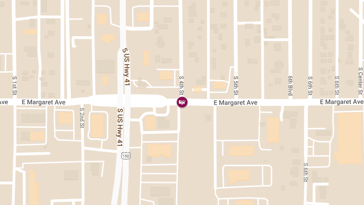Injuries Reported in Crash at 4th St & Margaret Ave