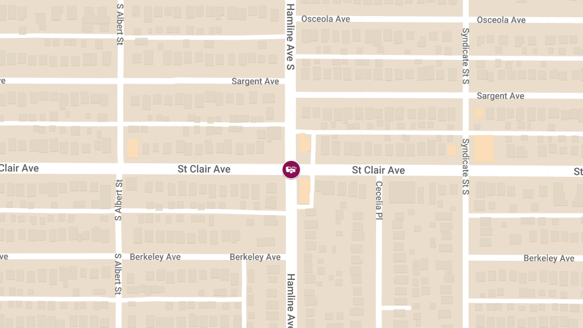 Injuries Reported in Crash at Hamline Ave S & Saint Clair Ave