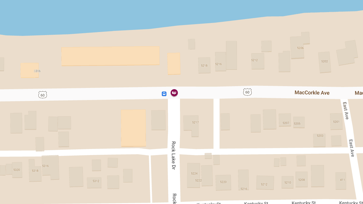 Injuries Reported in Crash at MacCorkle Ave SW & Rock Lake Dr