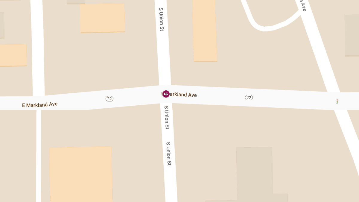 Injuries Reported in Crash at Markland Ave and Union St
