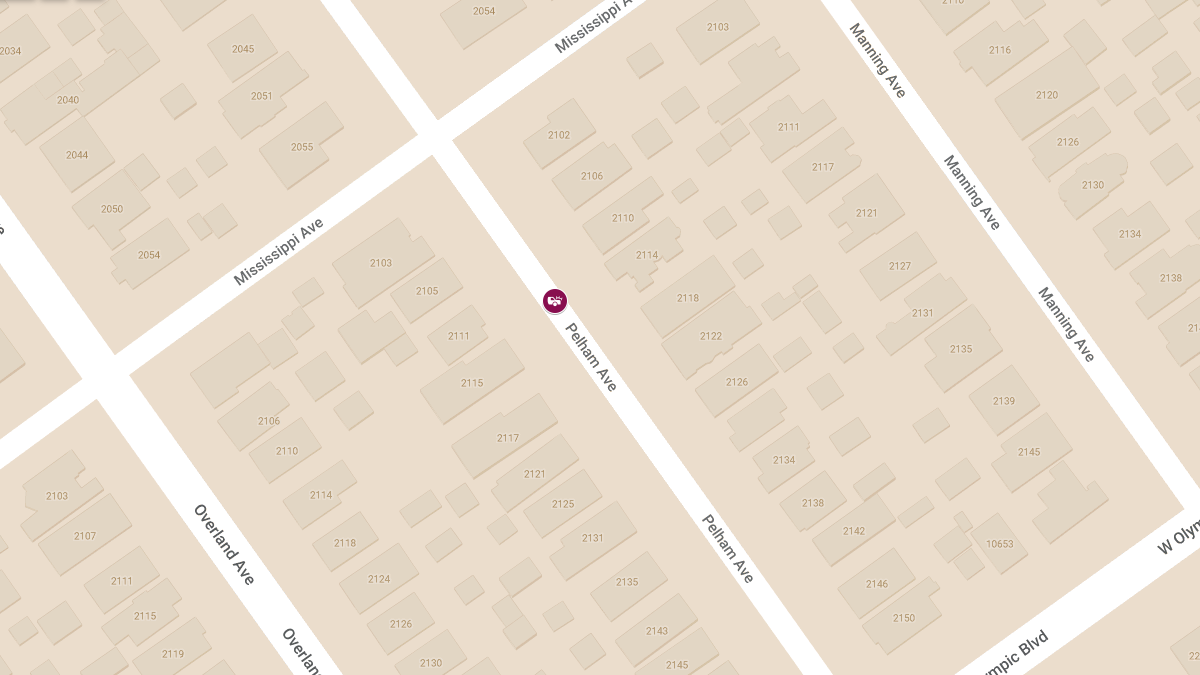 Injuries Reported in Crash on Pelham Ave