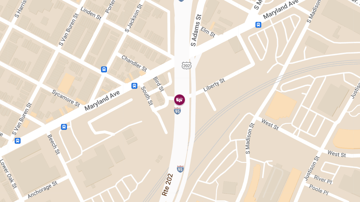 Injury Accident at I-95 Southbound & I-295 Split